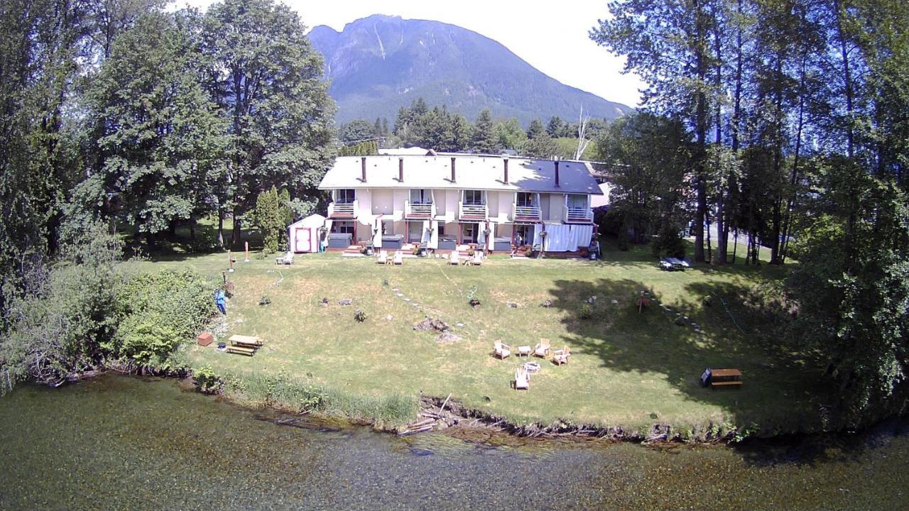 Moon River Suites #1 North Bend Εξωτερικό φωτογραφία