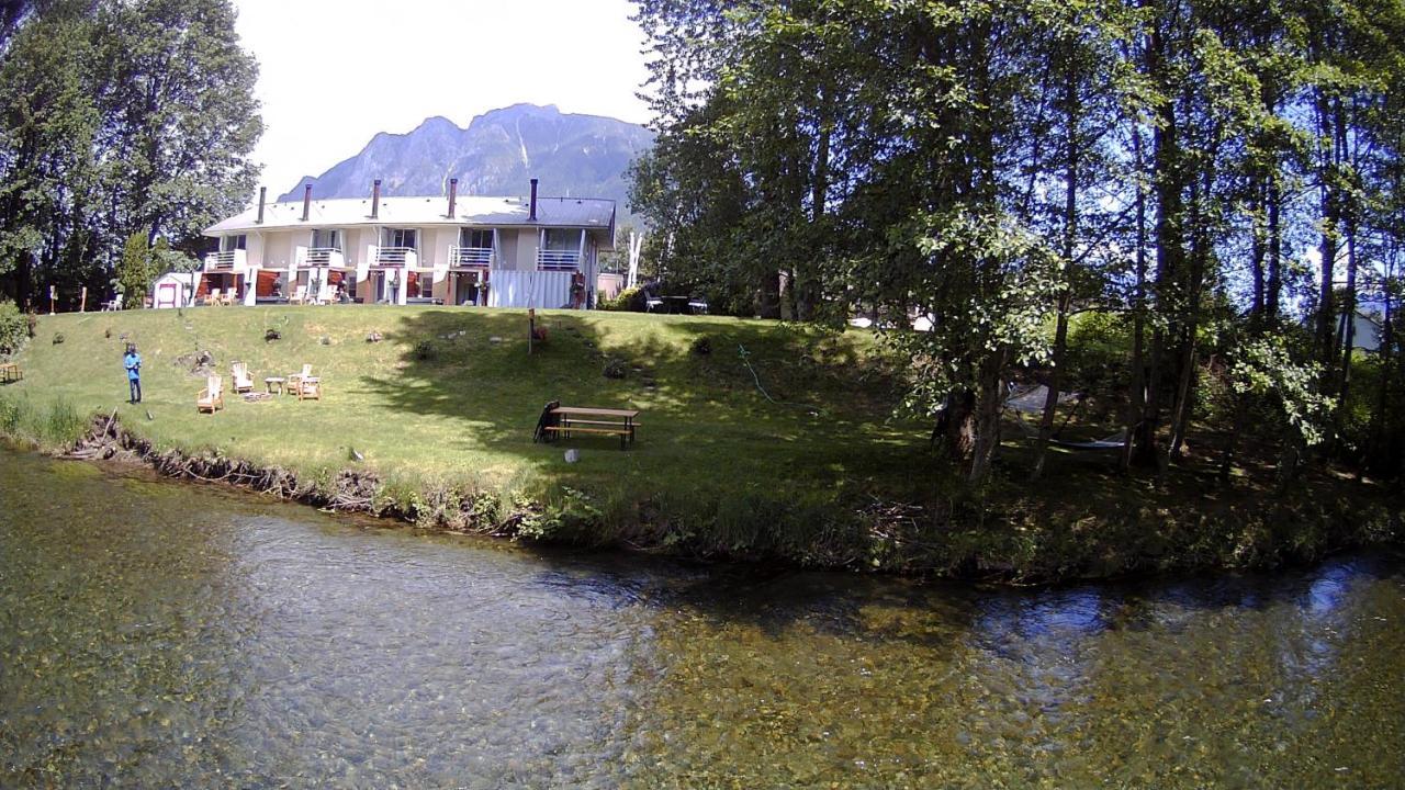 Moon River Suites #1 North Bend Εξωτερικό φωτογραφία