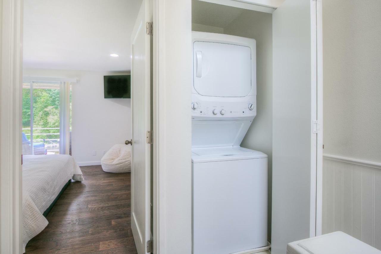 Moon River Suites #1 North Bend Εξωτερικό φωτογραφία