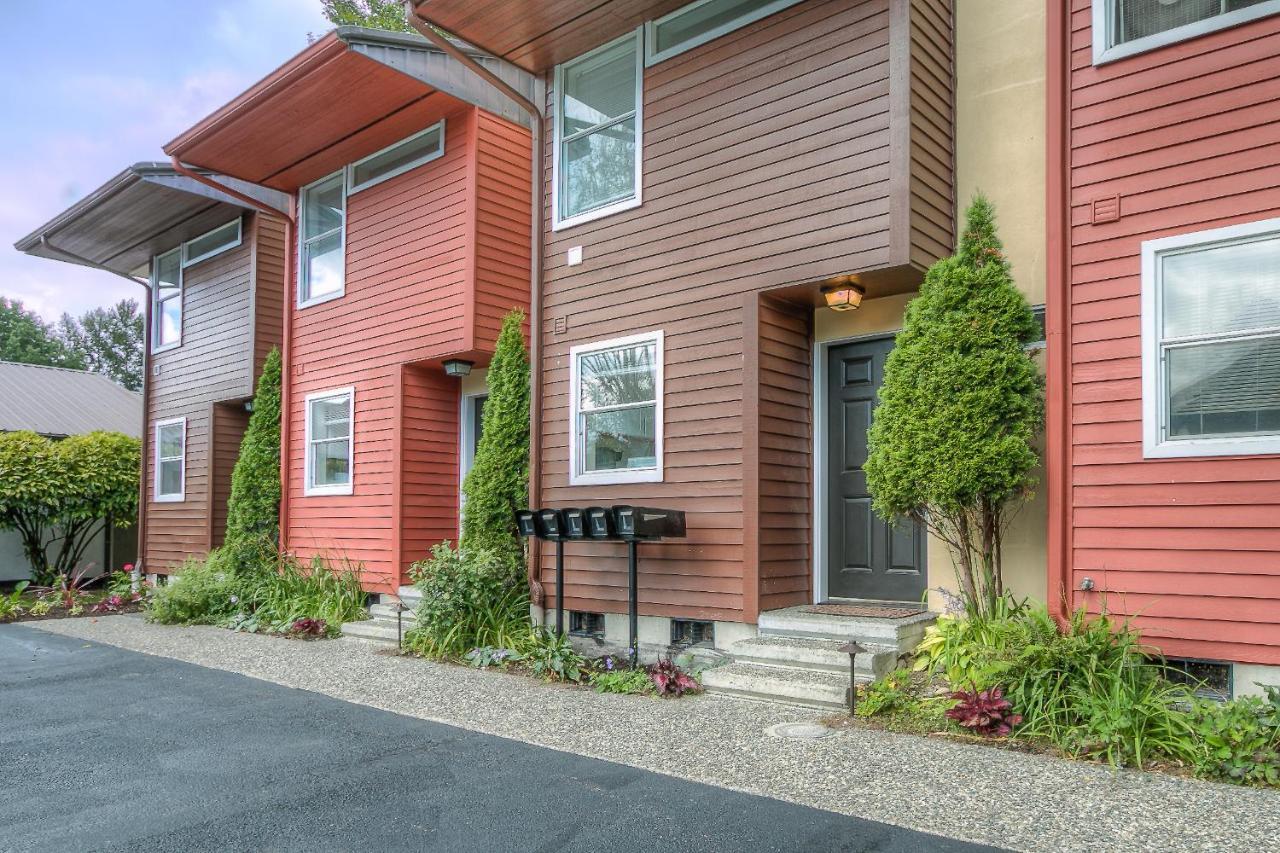 Moon River Suites #1 North Bend Εξωτερικό φωτογραφία
